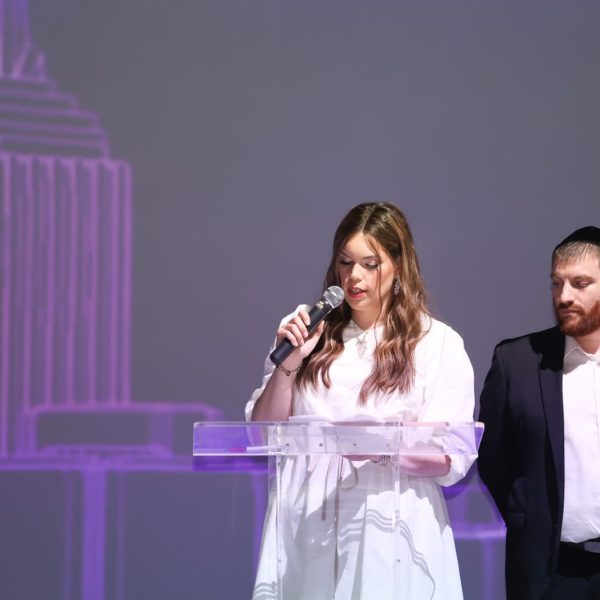 77935dc1-551a-4e88-8034-42c8670dc239